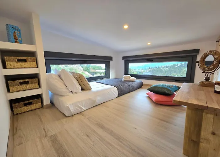 Lagom Retreat - Askos